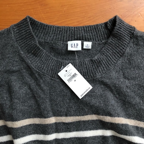 GAP Crewneck Sweater Dress - Picture 2 of 6